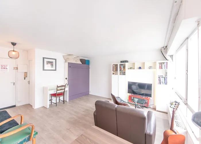 Accueillant Avec Vue à Belleville * Paris