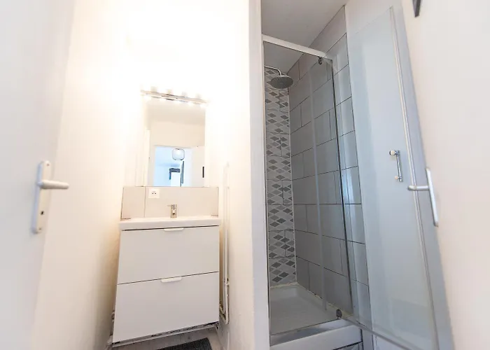 Accueillant Avec Vue à Belleville Apartamento
